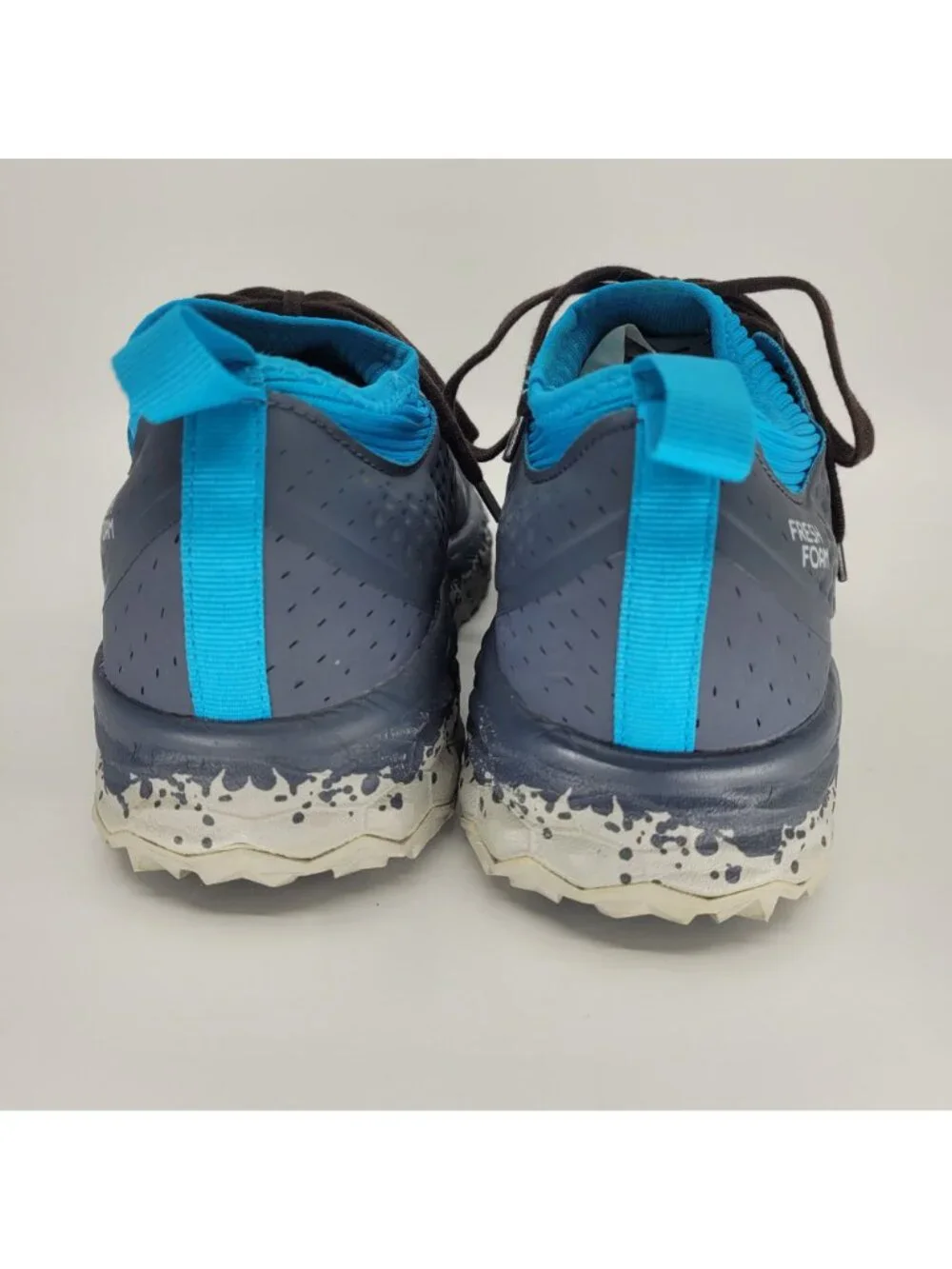 New Balance Hierro V3 Fresh Foam Trail Running Hiking Shoes Womens Sz 10 Vibram